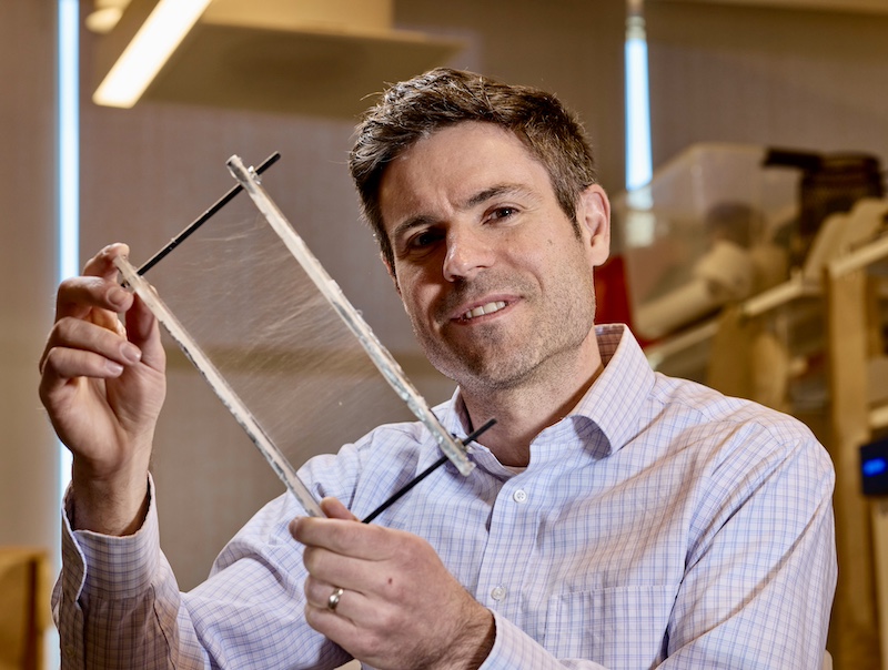 Vince Beachley works with nanofibers in his lab